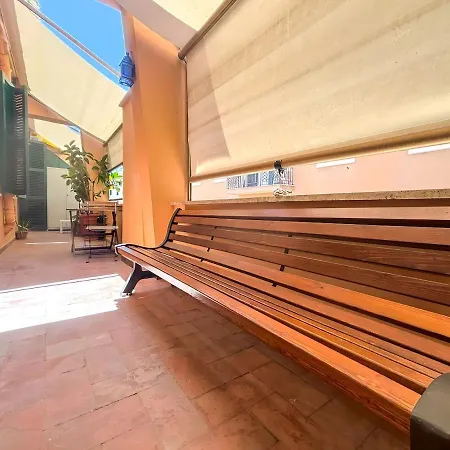Modern With Private Balcony Near Colosseum アパート *